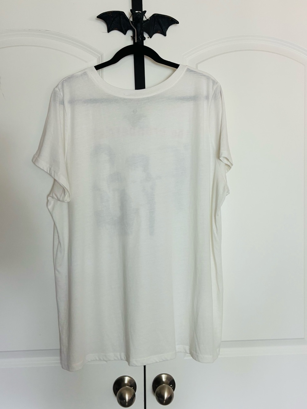 NWOT Torrid The Cranberries Vintage-Style White Band Graphic Tee โZombieโ 2X - Picture 3 of 7